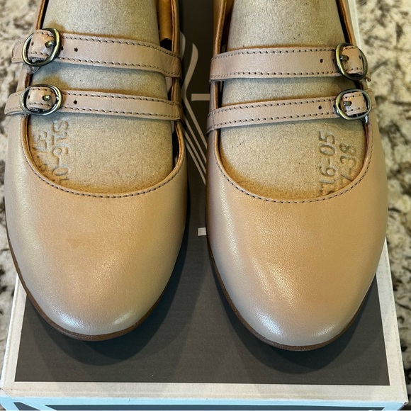 Dansko Leeza Ballerina Flats Leather Double Strap Buckle Tan Women 38‎ 7.5-8 - Picture 5 of 16